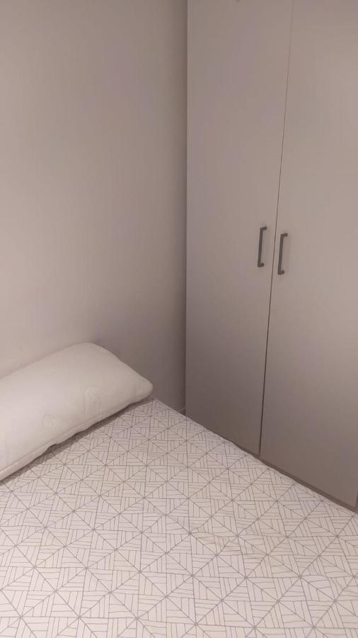 Apartamento 2 Dormitorios Cerca De Manuel Becerra Madrid Esterno foto